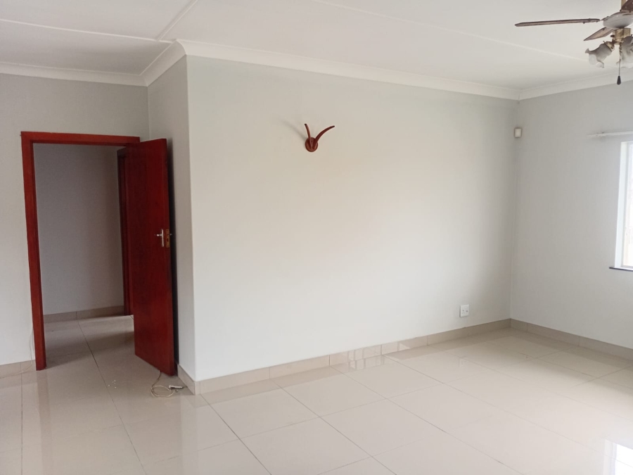 To Let 2 Bedroom Property for Rent in Southernwood Eastern Cape